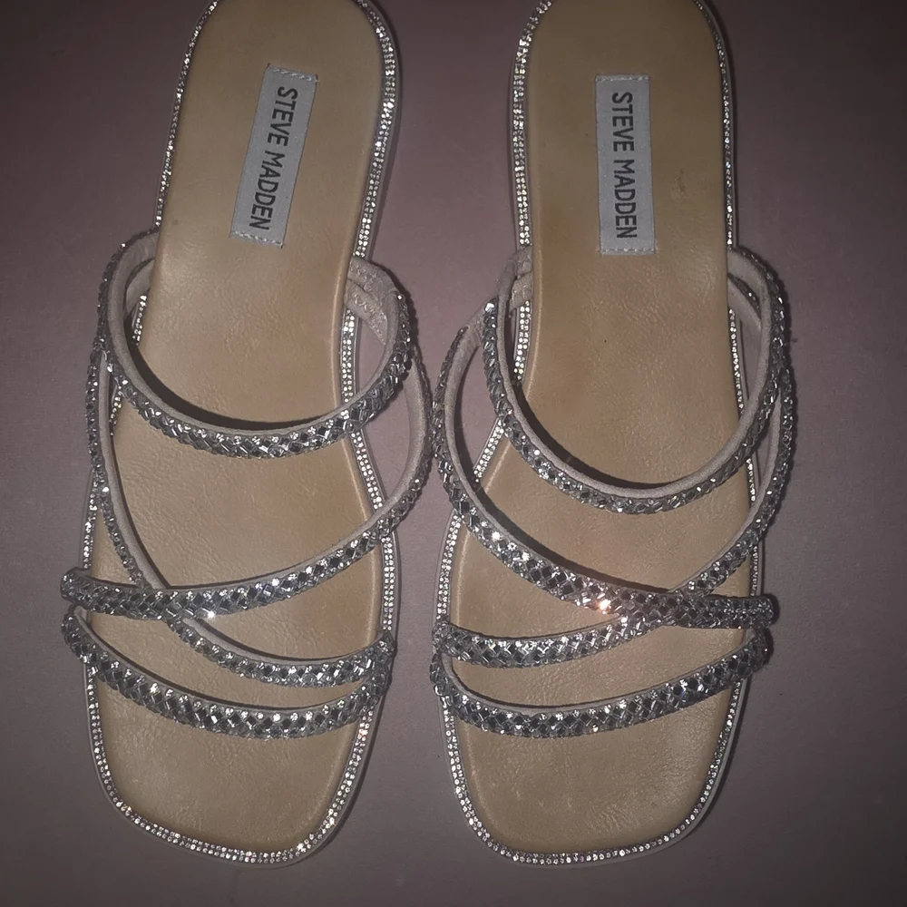 Steve Madden Silver Strappy Rhinestone Slide Sandals